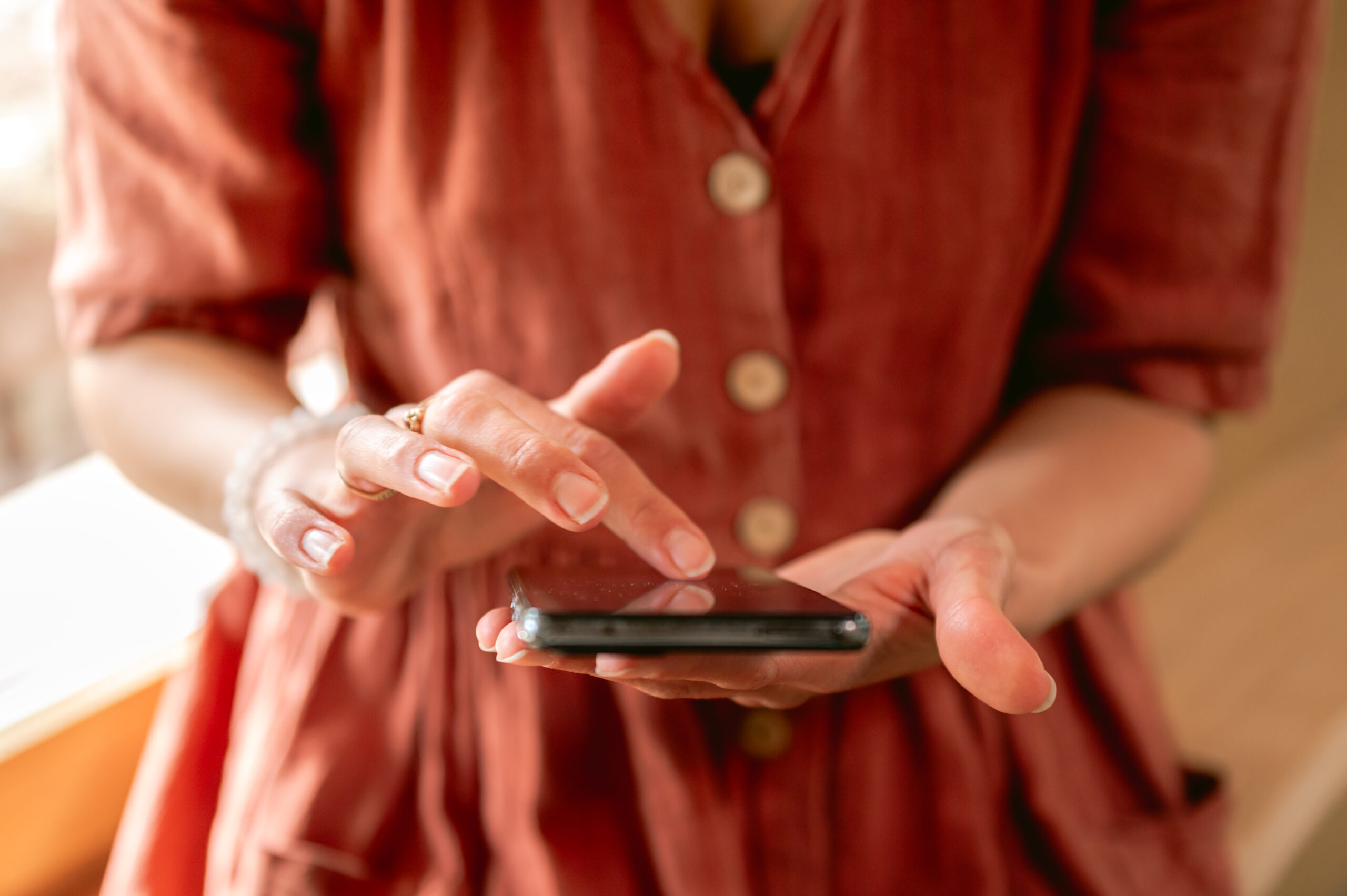 Lilla Kiss - virtual assistant - zorgt dat je een slimme emailmarketing funnel ingericht hebt op de website.