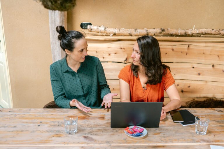 Lilla Kiss - virtual assistant business gaat helpen met maken en inrichten van online cursus